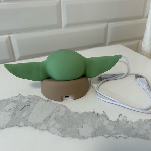 Star Wars LED Squishy Night Light Baby Yoda Lamp NWOT - Picture 8 of 8